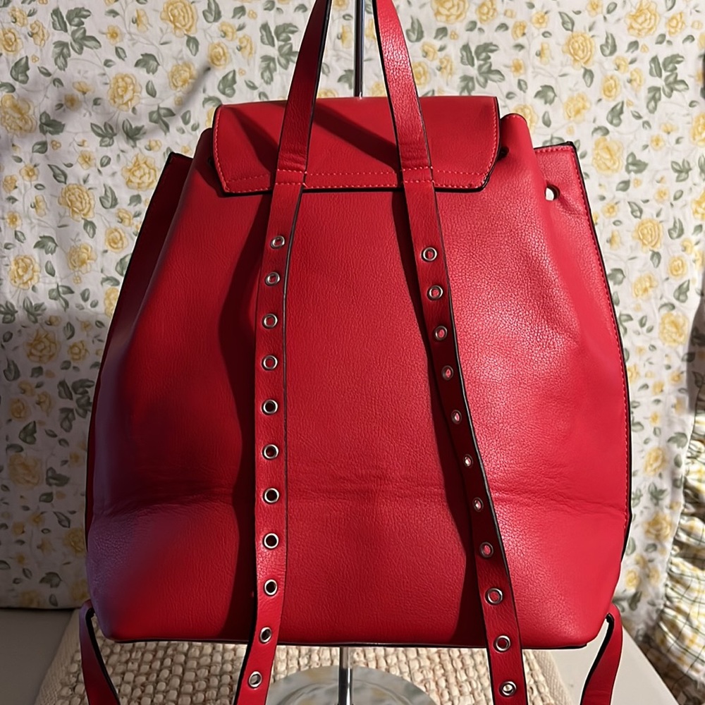 ZARA try…Red Backpack - Picture 5 of 5